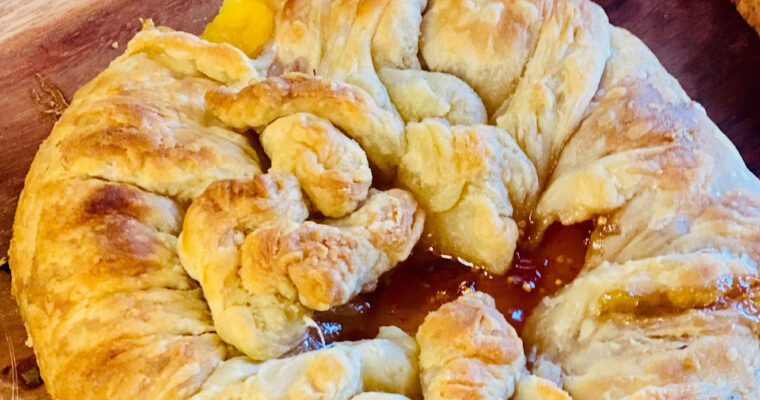 Puff Pastry with Cheese and Fig Jam